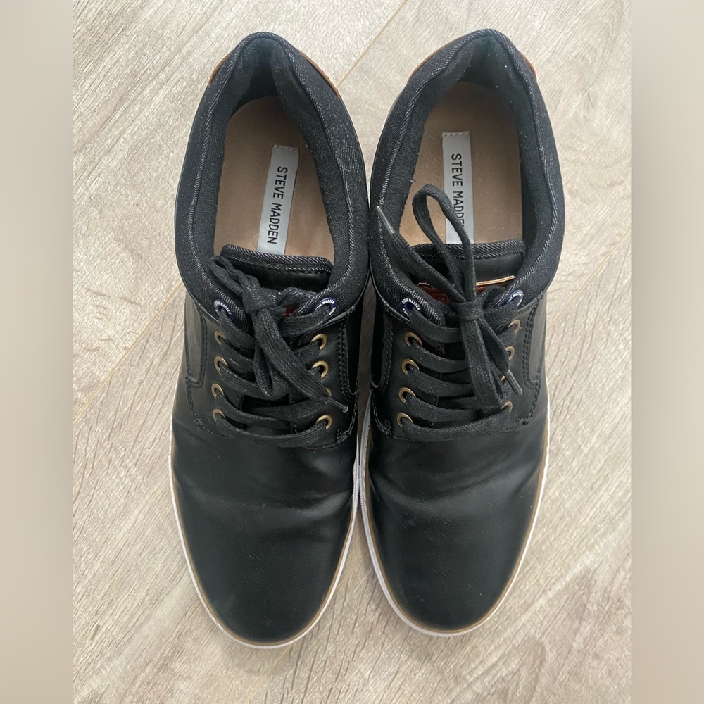 Men’s Steve Madden Gully Leather shoes. US 10.5